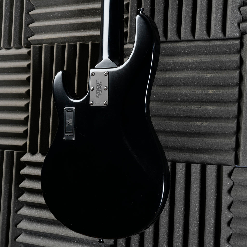 Ernie Ball Music Man StingRay 5 HH 2017 - Stealth Black