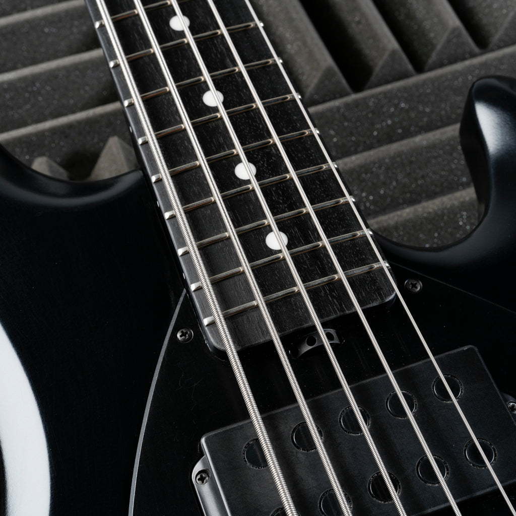 Ernie Ball Music Man StingRay 5 HH 2017 - Stealth Black