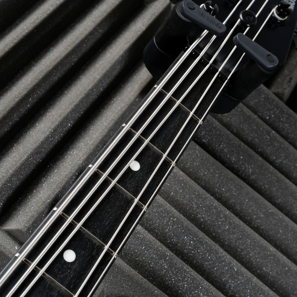 Ernie Ball Music Man StingRay 5 HH 2017 - Stealth Black