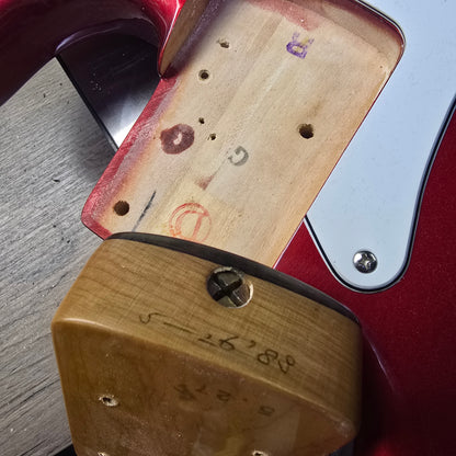 Squier SPB-50 "JV Serial" Precision Bass 60's Reissue 1983 - Candy Apple Red Second-hand – Excellent