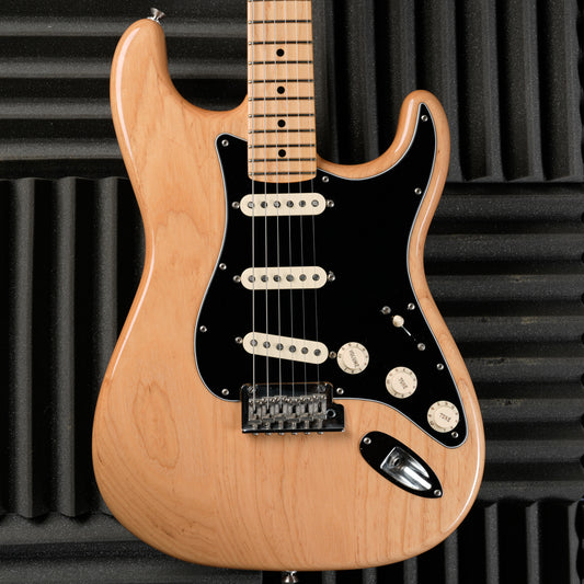 Fender American Professional Stratocaster with Maple Fretboard 2017 - Natural