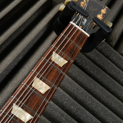 Gibson Les Paul Studio with Gold Hardware - 2009 - Wine Red