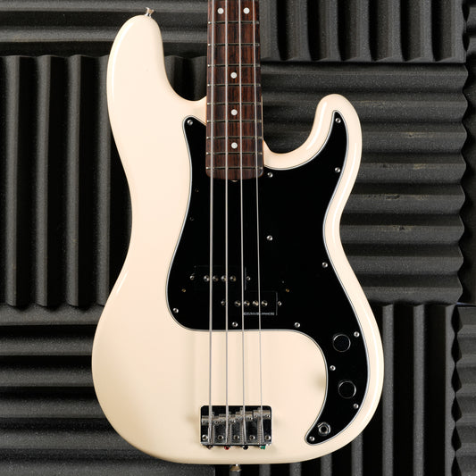 Fender PB-70 Precision Bass Reissue MIJ - 1997/2000 - Vintage White