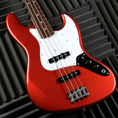 Fender MIJ Traditional '60s Jazz Bass 2017 - 2020 - Candy Apple Red