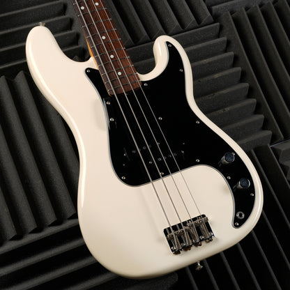 Fender PB-70 Precision Bass Reissue CIJ - 1999/2002 - Olympic White