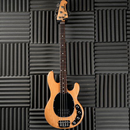 Ernie Ball Music Man StingRay 4 H with Rosewood Fretboard 2004 - Natural