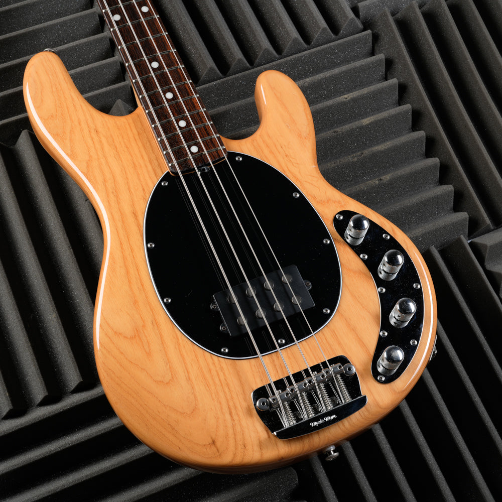 Ernie Ball Music Man StingRay 4 H with Rosewood Fretboard 2004 - Natural