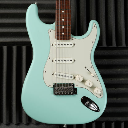 Fender MIJ Junior Collection Stratocaster 2022 - Satin Surf Green