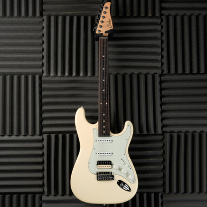 Suhr Classic S HSS with Rosewood Fretboard 2018 - Present - Vintage White