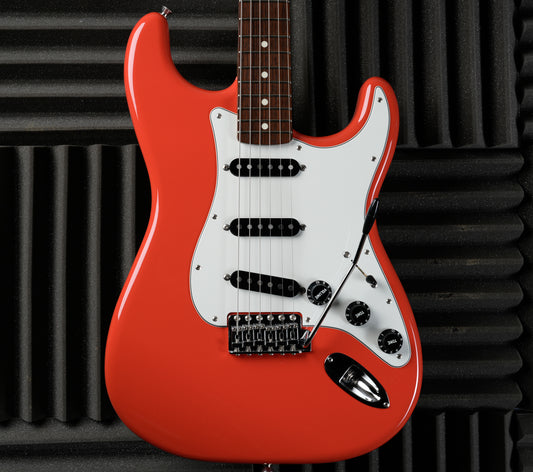 Fender MIJ Limited International Color Stratocaster 2022 - Morocco Red