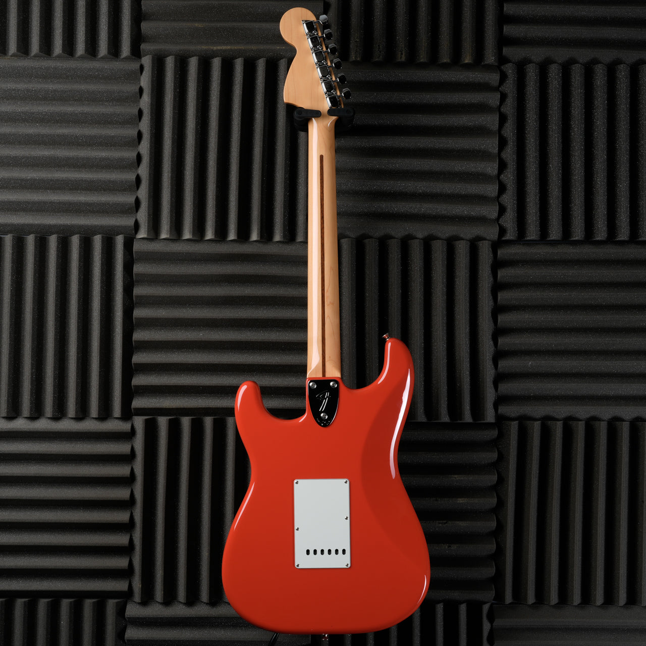 Fender MIJ Limited International Color Stratocaster 2022 - Morocco Red