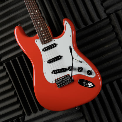 Fender MIJ Limited International Color Stratocaster 2022 - Morocco Red