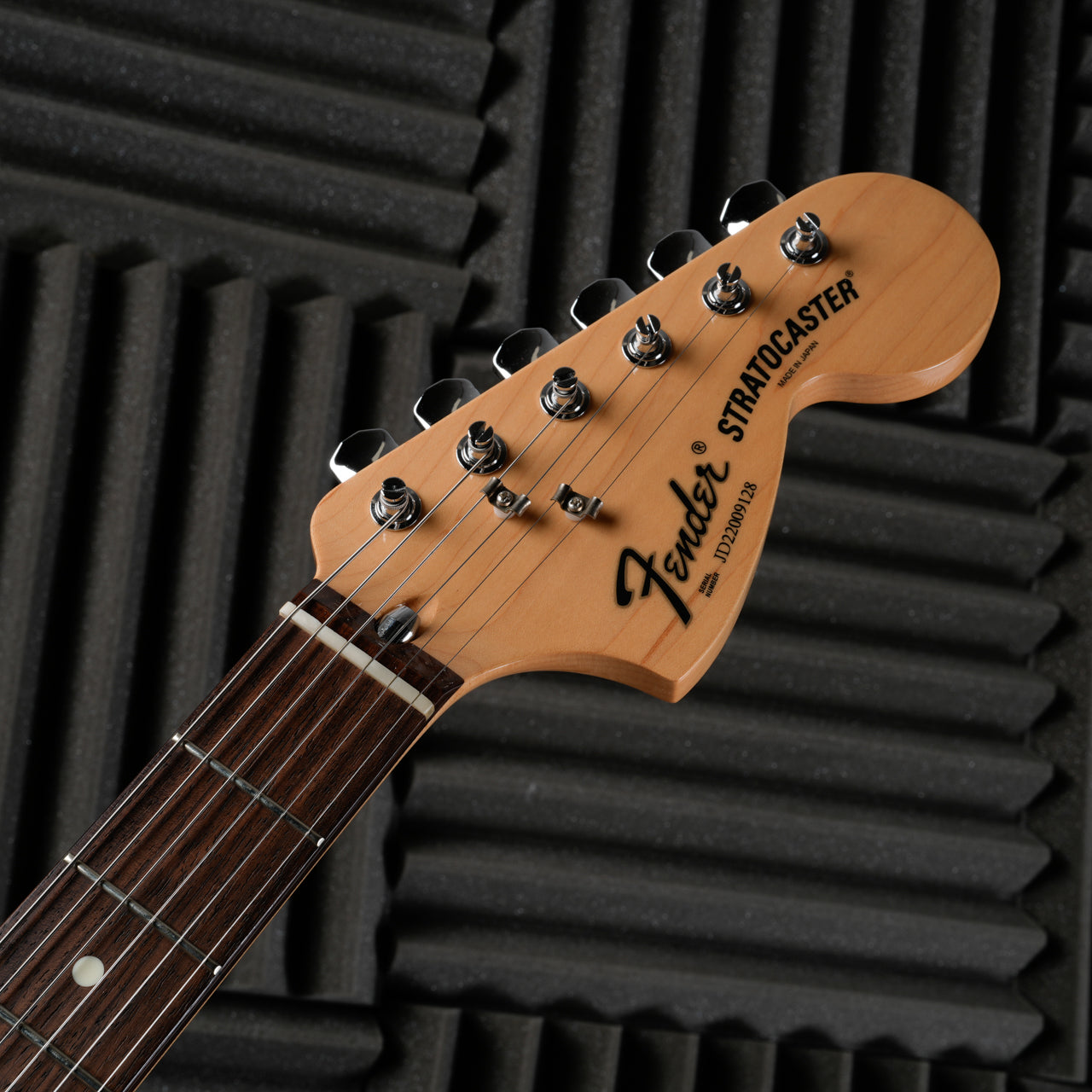 Fender MIJ Limited International Color Stratocaster 2022 - Morocco Red