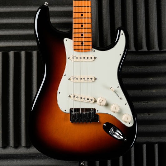 Fender American Ultra Stratocaster with Maple Fretboard 2023 - Ultraburst