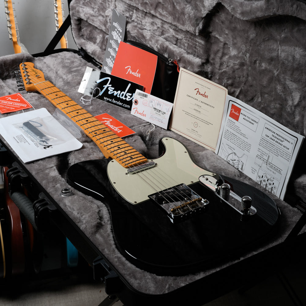 Fender American Professional II Telecaster with Maple Fretboard 2022 - Black