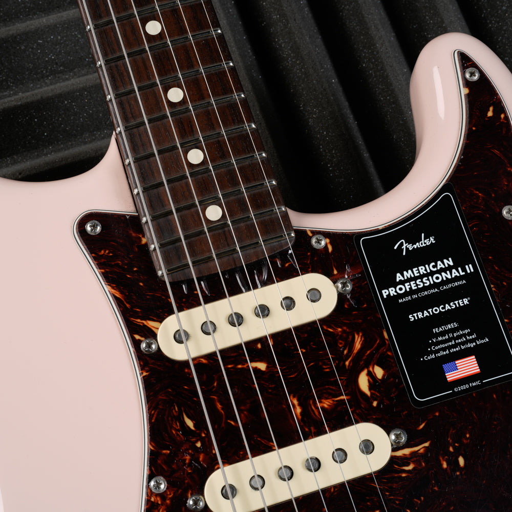Fender American Professional II Stratocaster with Solid Rosewood Neck 2021 - Shell Pink