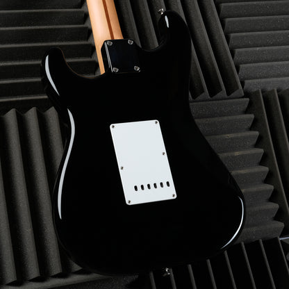 Fender MIJ Hybrid '50s Stratocaster with Maple Fretboard 2018 - Black