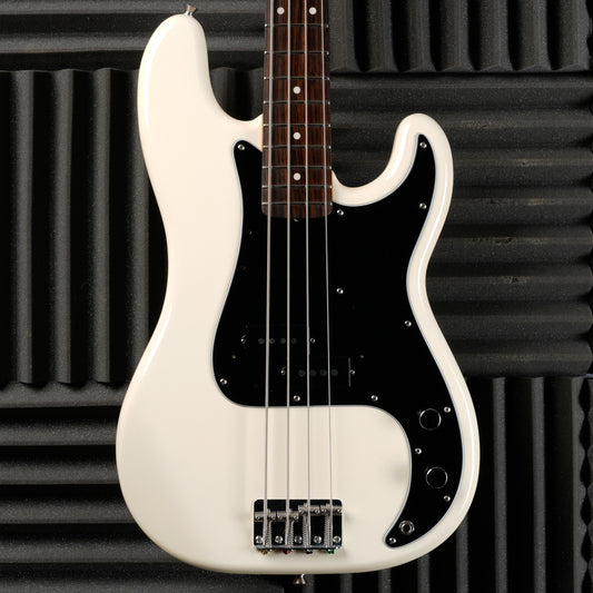 Fender PB-70US Precision Bass Reissue MIJ - 2005 - Olympic White