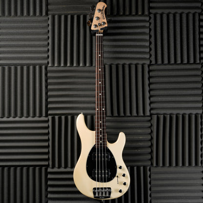 Ernie Ball Music Man Sterling 4 HH with Rosewood Fretboard 2006 - White