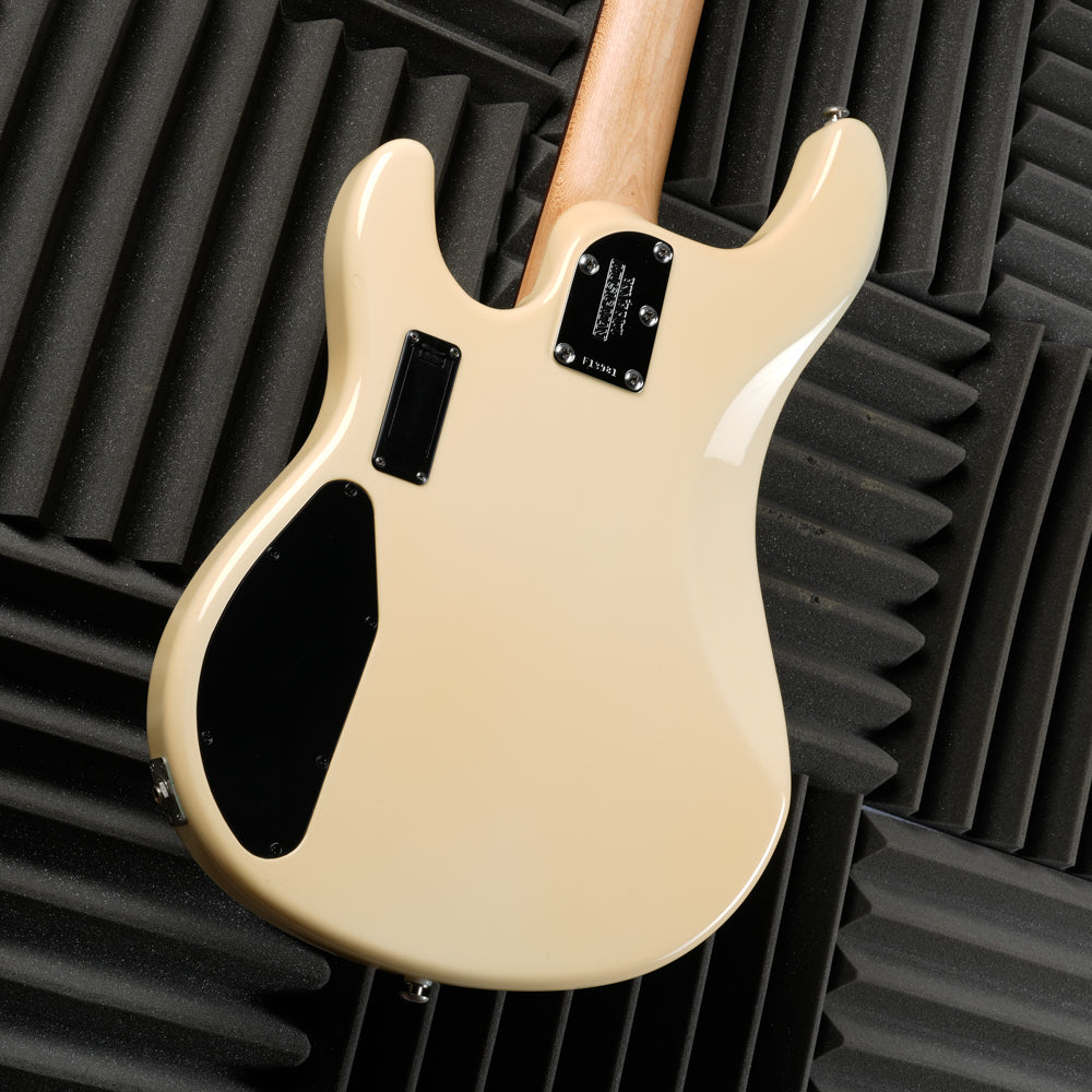 Ernie Ball Music Man Sterling 4 HH with Rosewood Fretboard 2006 - White