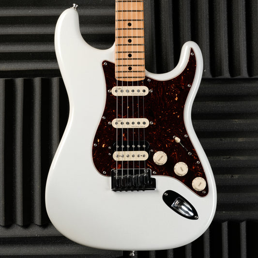 Fender American Ultra Stratocaster HSS with Maple Fretboard 2020 - Arctic Pearl