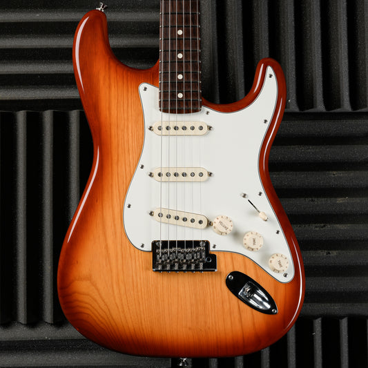 Fender American Professional Stratocaster with Rosewood Fretboard - 2019 - Sienna Sunburst