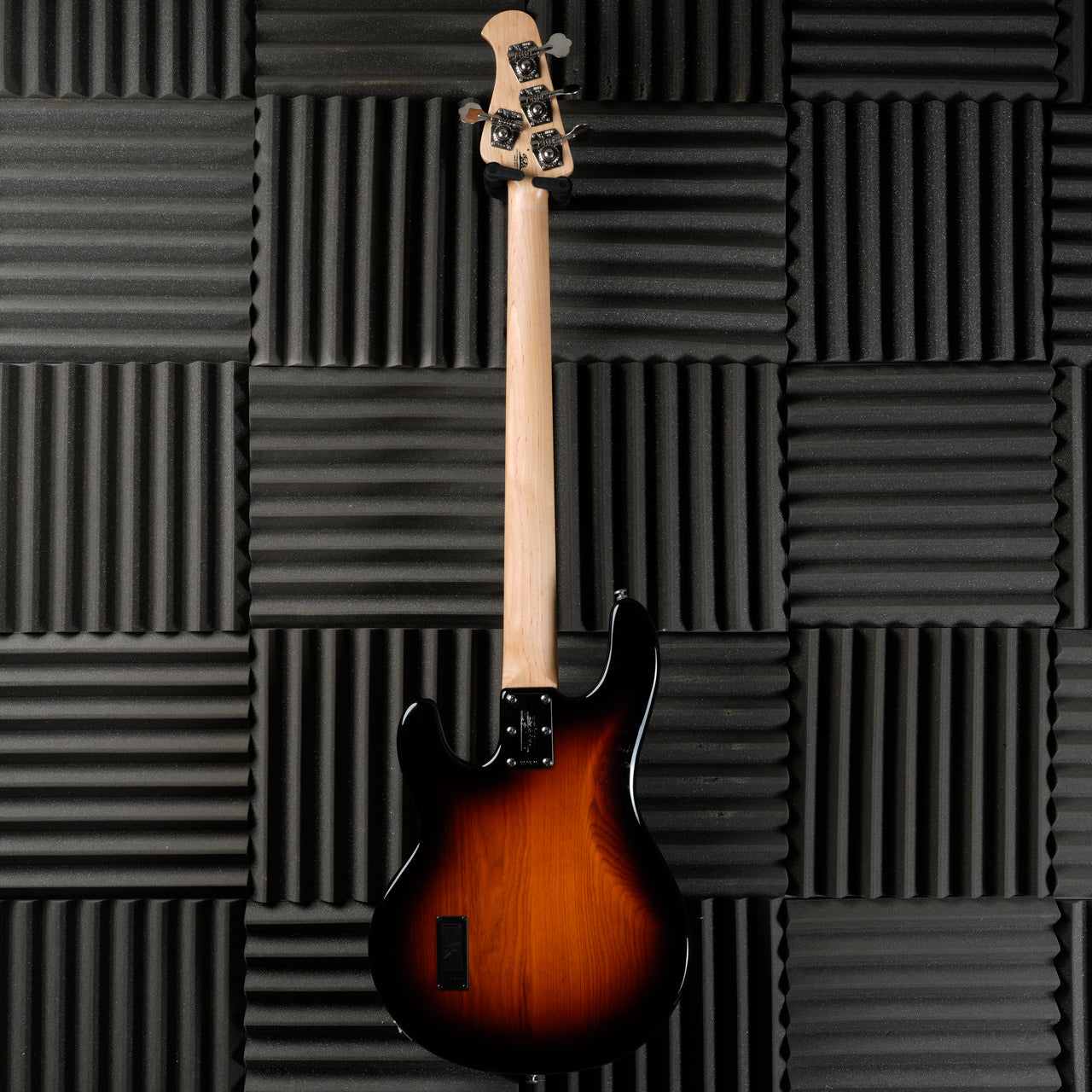 Ernie Ball Music Man StingRay 4 H with Maple Fretboard 2017 - Vintage Sunburst