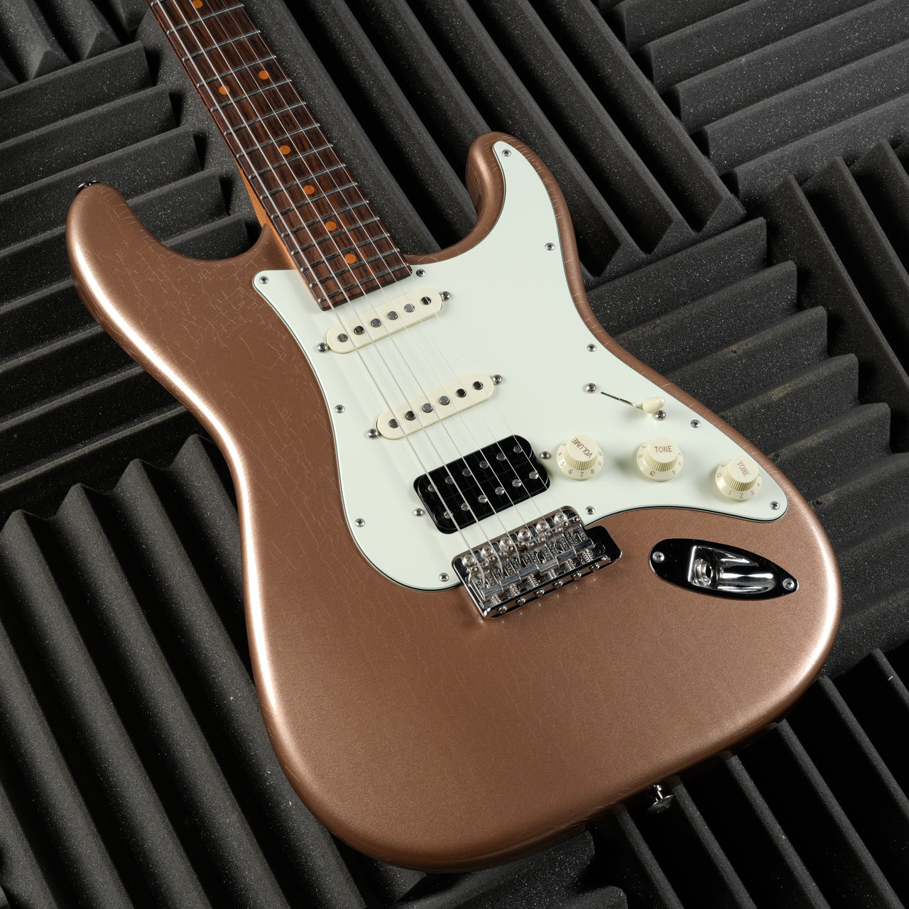 Suhr Classic S Antique Roasted HSS 2023 - Firemist Gold - Electric Guitar