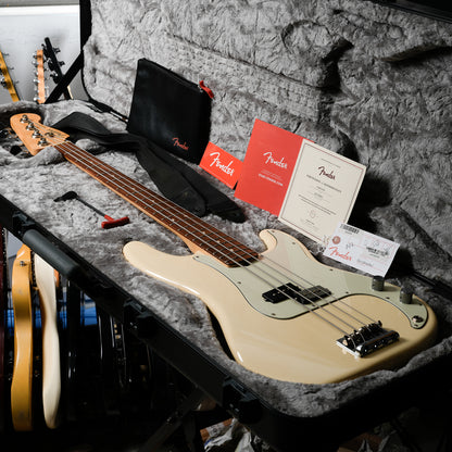 Fender American Professional Precision Bass with Rosewood Fretboard 2017 - Olympic White