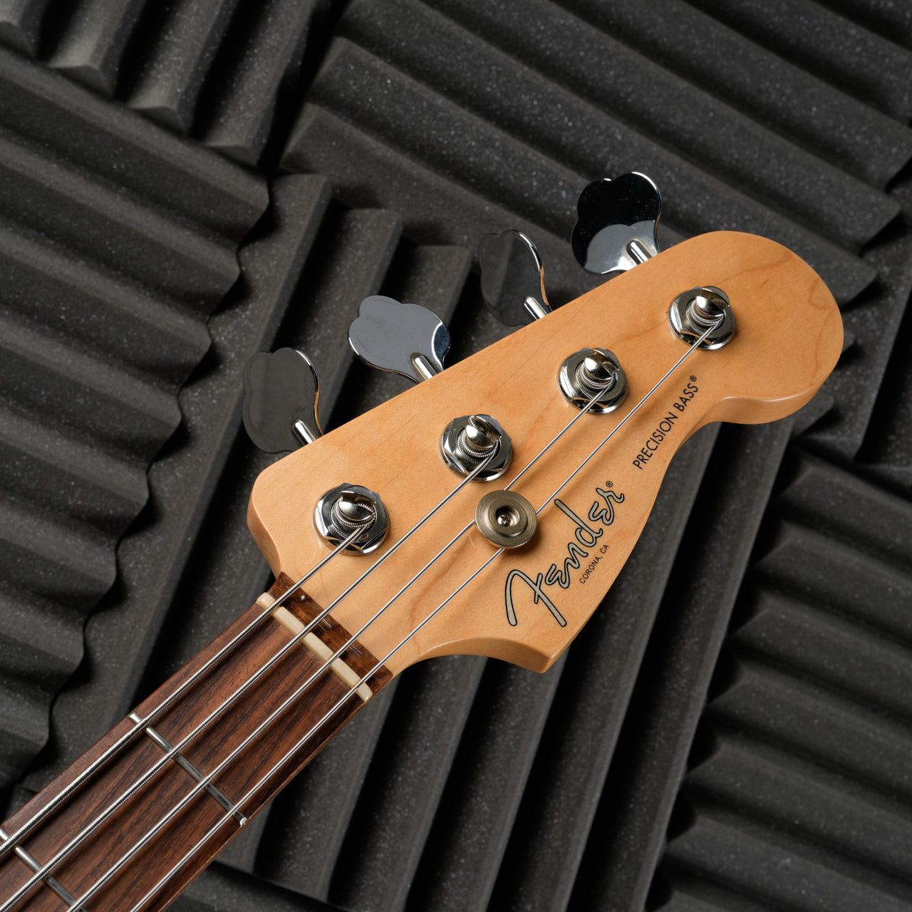 Fender American Professional Precision Bass with Rosewood Fretboard 2017 - Olympic White