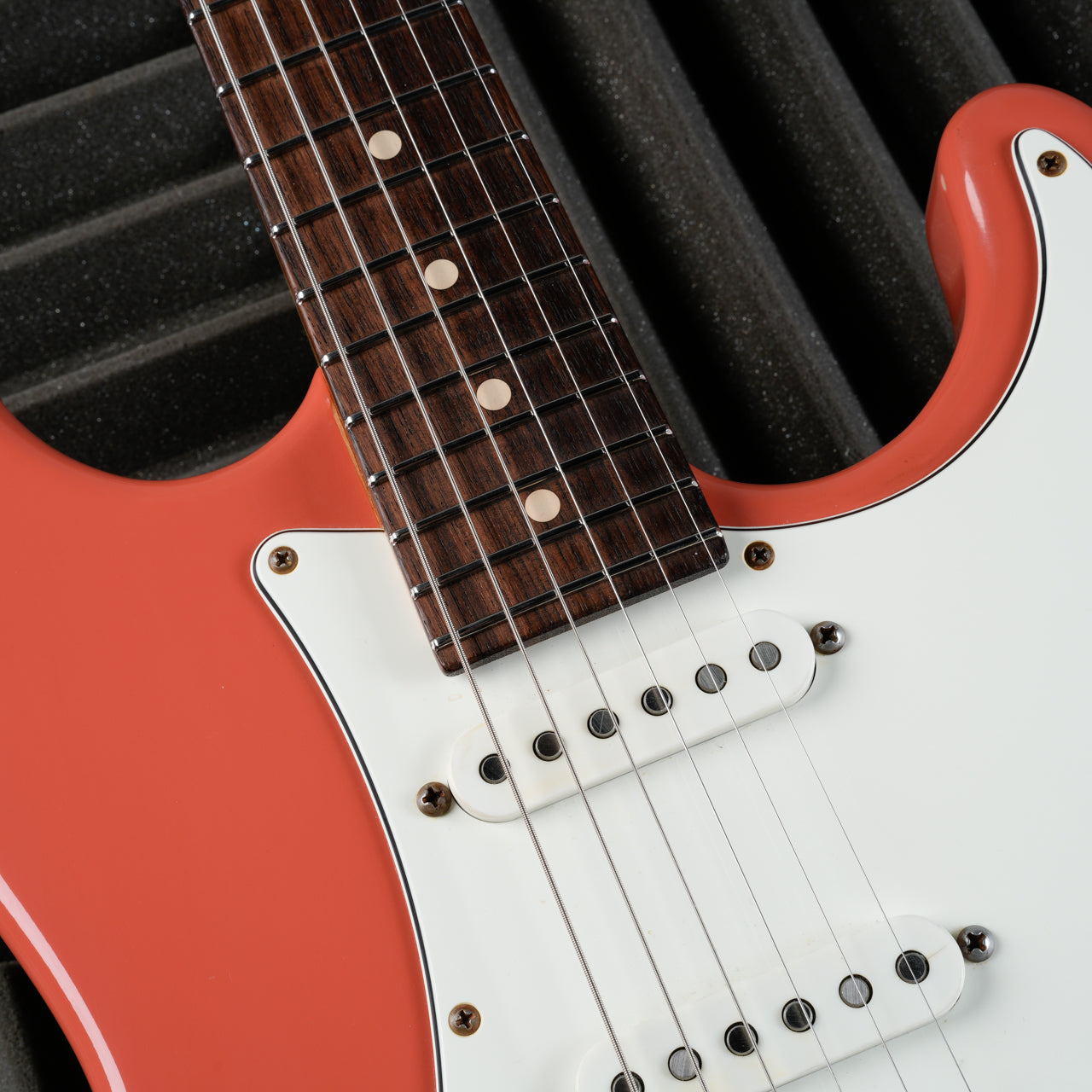 Suhr Classic Antique USA 2010s - Fiesta Red - Electric Guitar