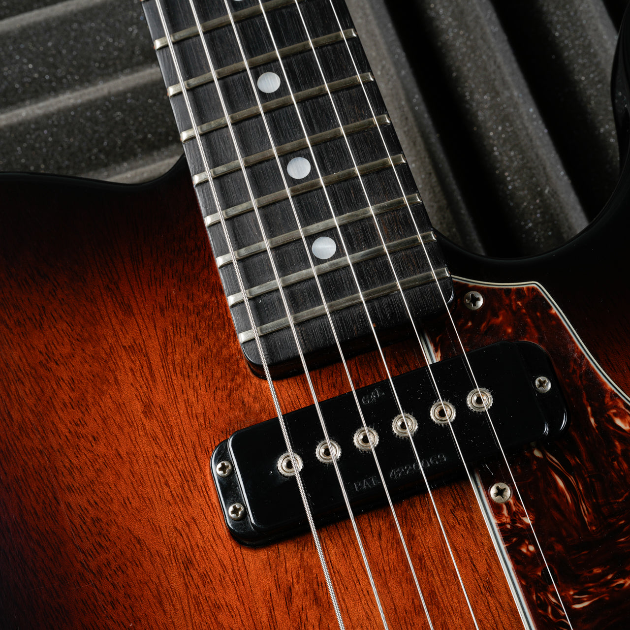 G&L Asat Super USA Limited - Two-Toned Sunburst