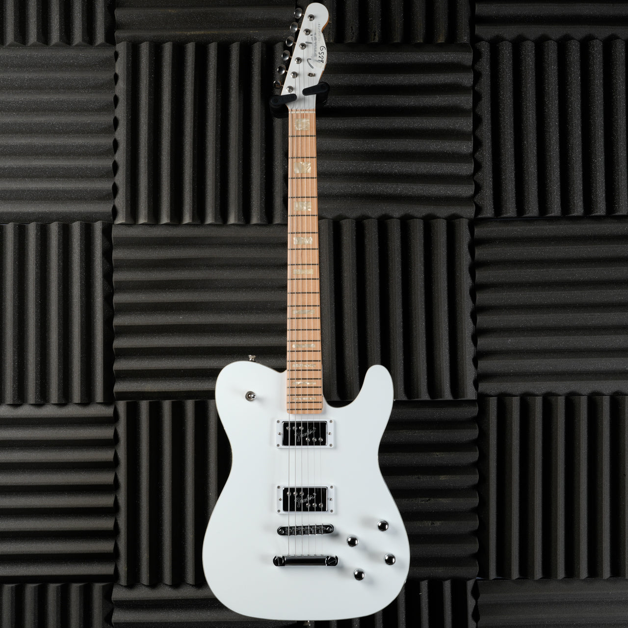 Fender MIJ Haruna Scandal Signature Telecaster Boost 2022 - White