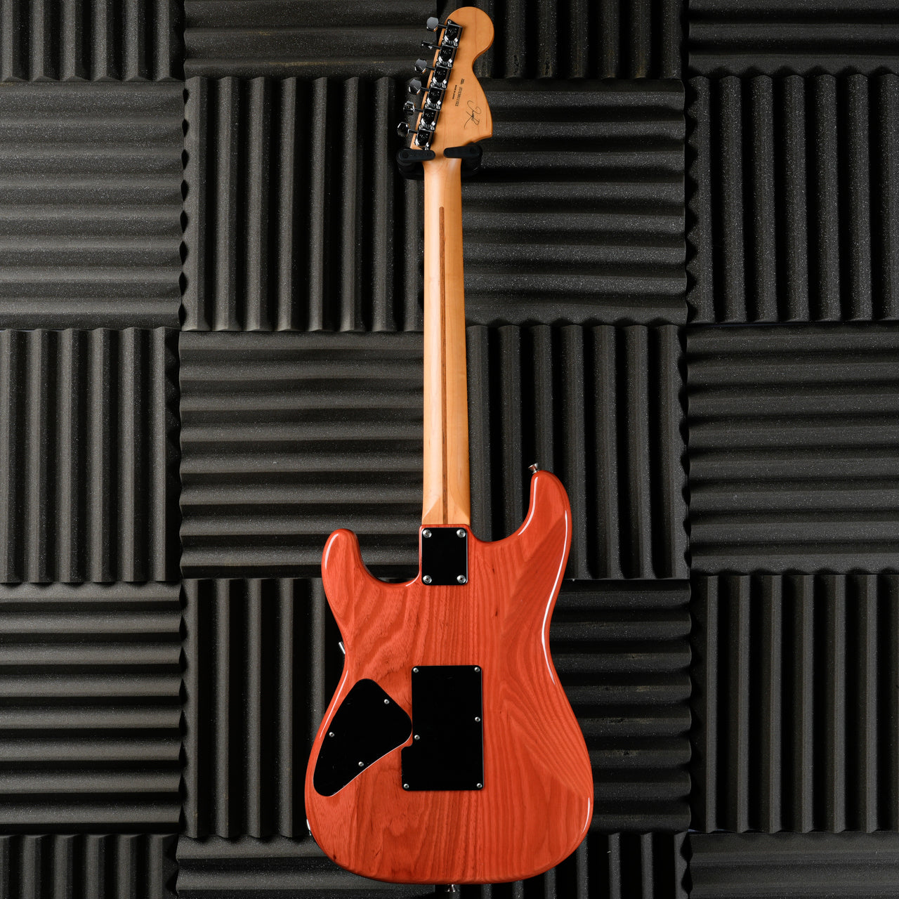 Fender MIJ Michiya Haruhata Signature Stratocaster 2023 - Trans Pink