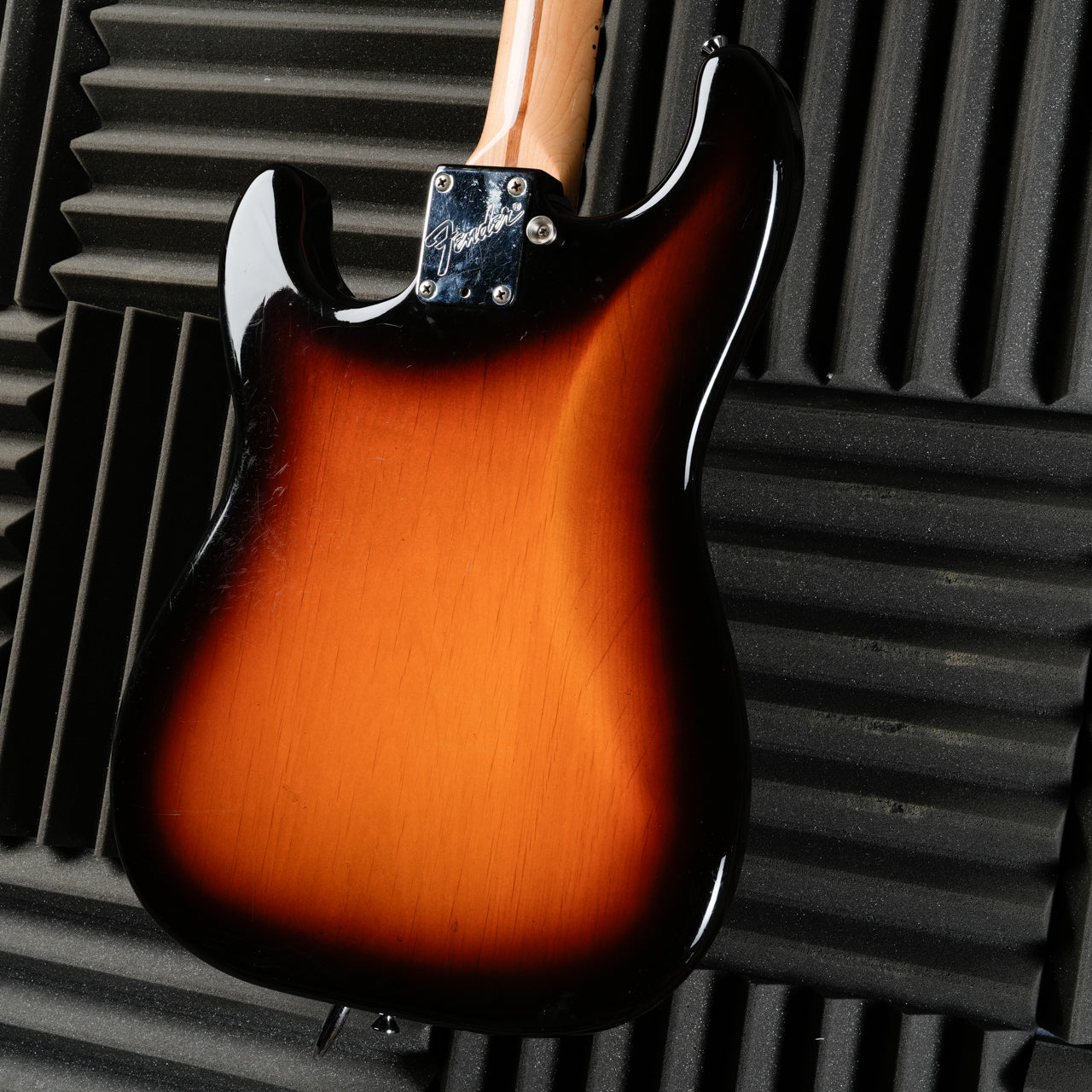 Fender Standard Stratocaster (2-Knob) with Maple Fretboard 1983 - Sunburst