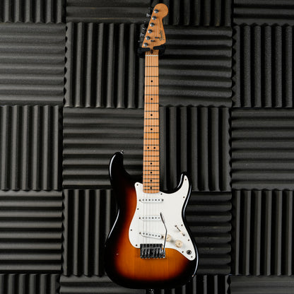 Fender Standard Stratocaster (2-Knob) with Maple Fretboard 1983 - Sunburst