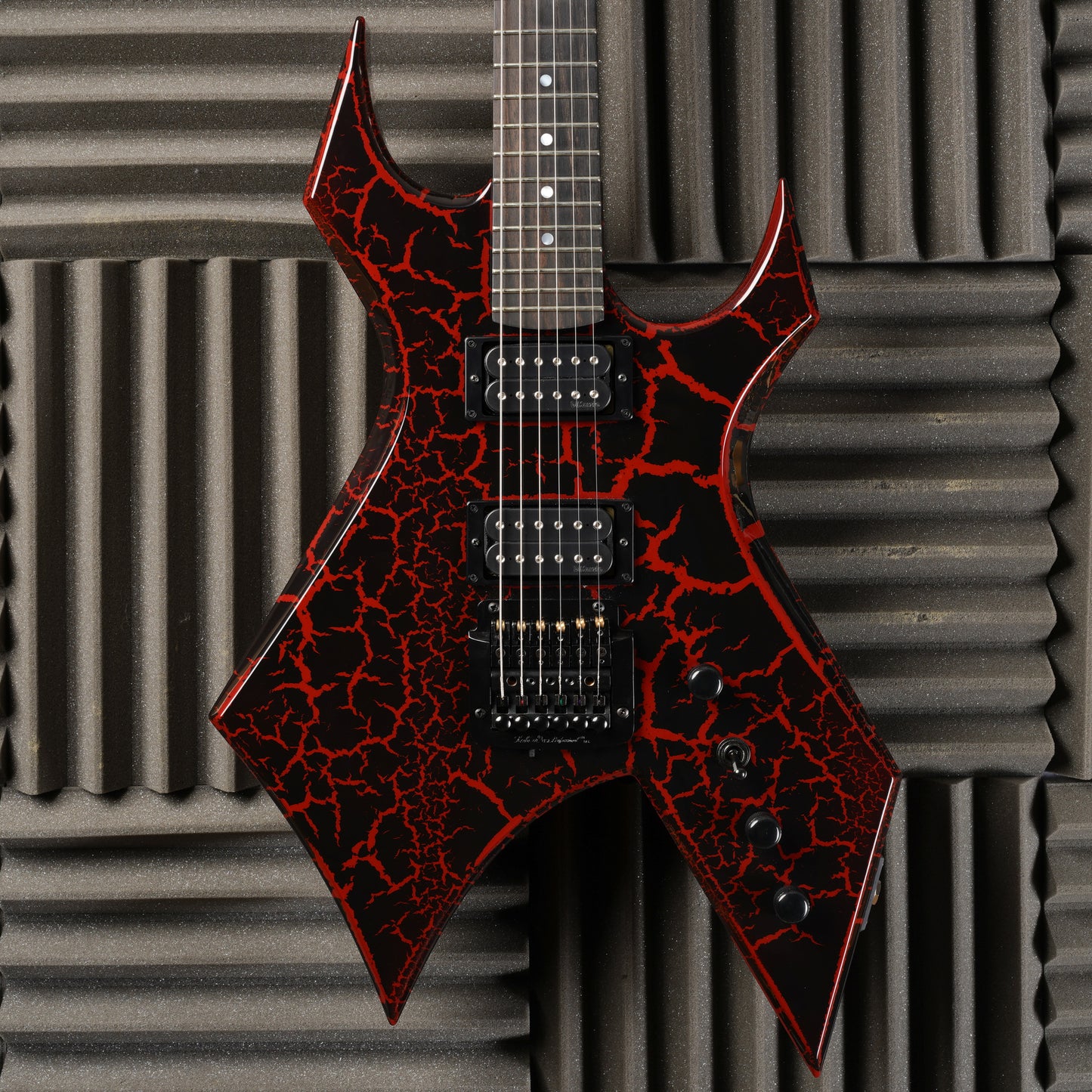 B.C. Rich Custom Shop Stranger Things “Eddie's” NJ Warlock 2022 - Relic Crackle